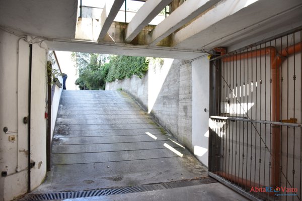 locale di sgombero in affitto a Vasto