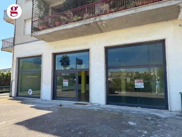 locale commerciale in affitto a Vasto in zona Marina