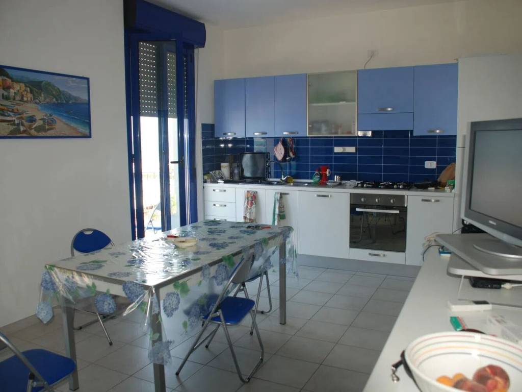 appartamento in affitto a Vasto in zona Marina
