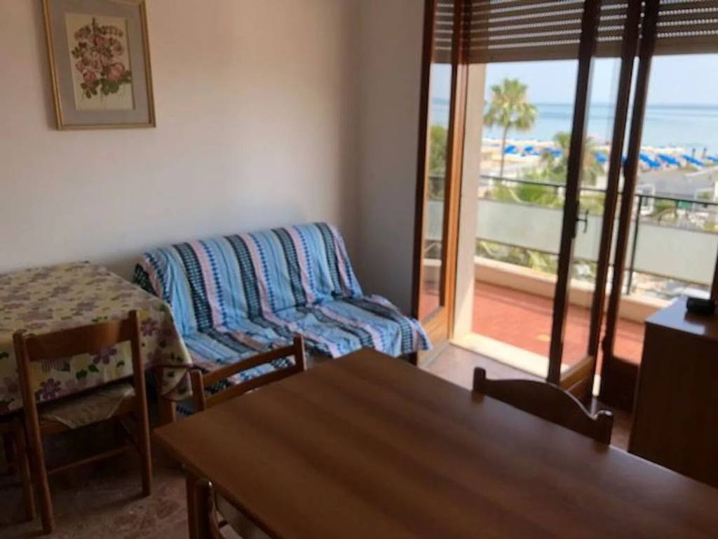 appartamento in affitto a Vasto in zona Marina