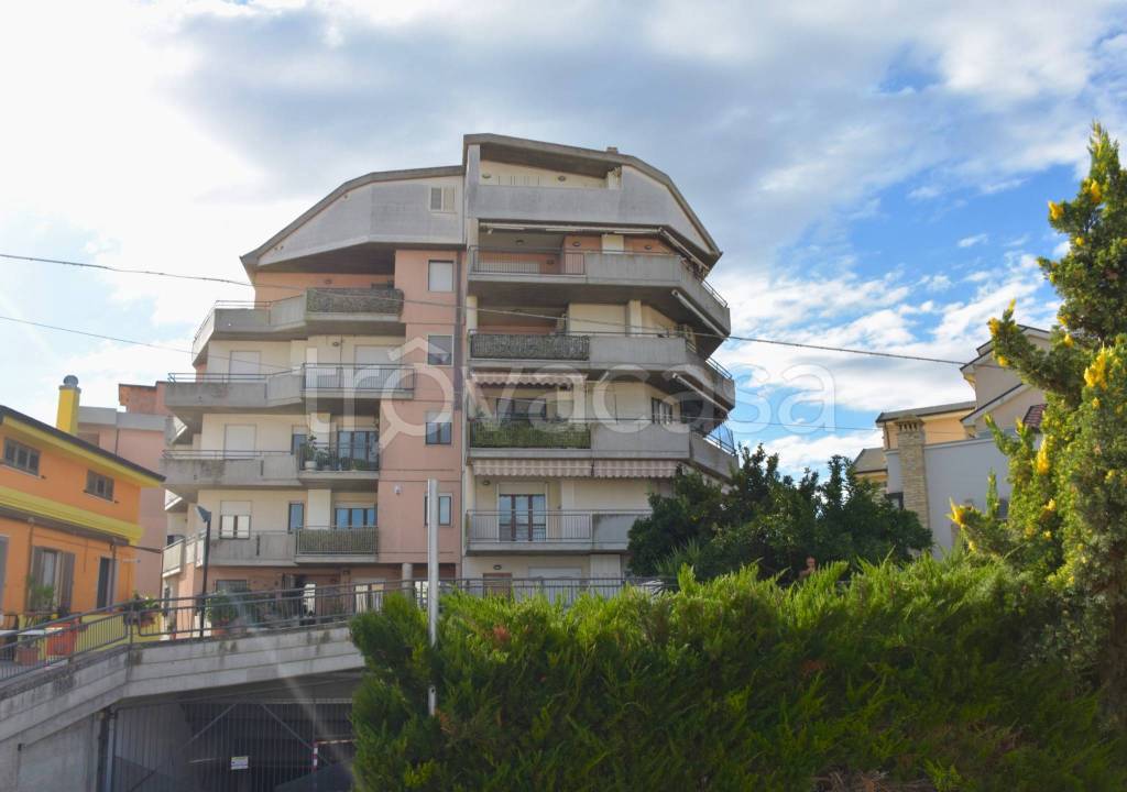 appartamento in affitto a Vasto