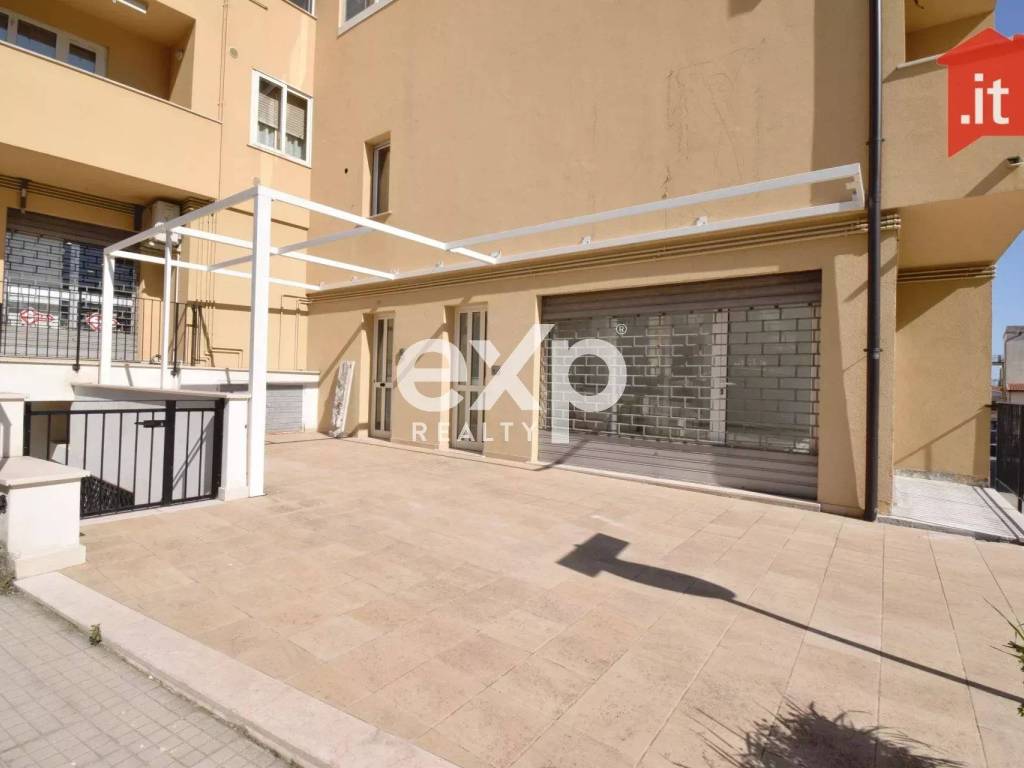 negozio in affitto a Vasto