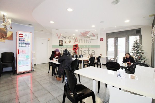 negozio in affitto a Vasto