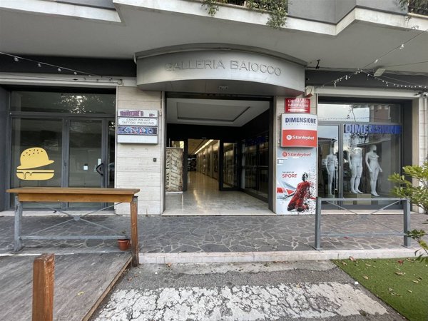 locale commerciale in affitto a Vasto in zona Marina