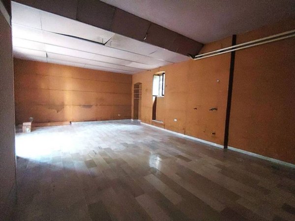 negozio in affitto a Vasto