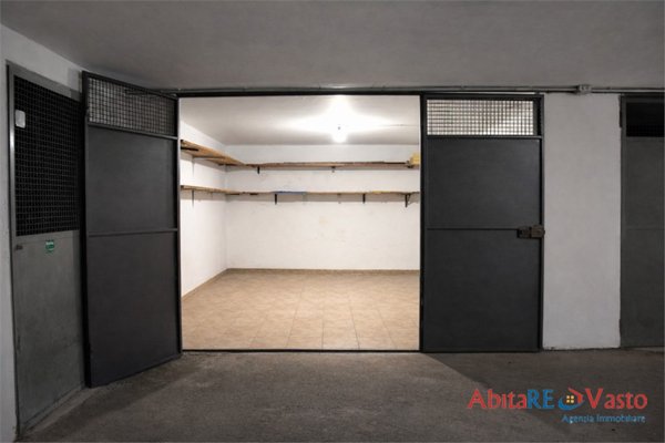 locale di sgombero in affitto a Vasto