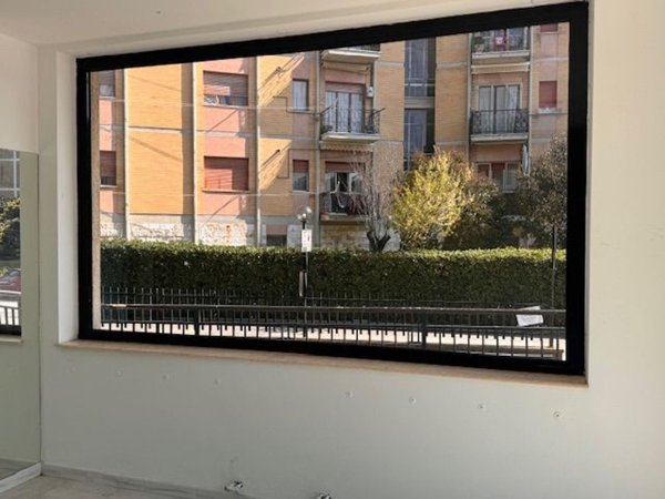 locale commerciale in affitto a Vasto