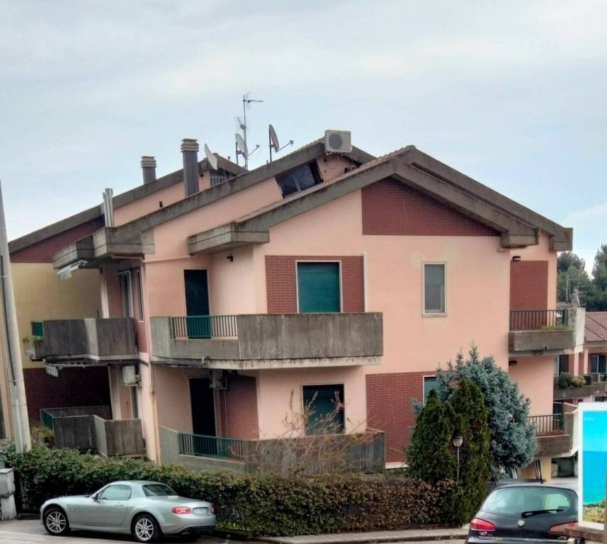 appartamento in affitto a Vasto in zona Marina