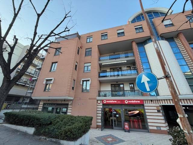 negozio in affitto a Vasto