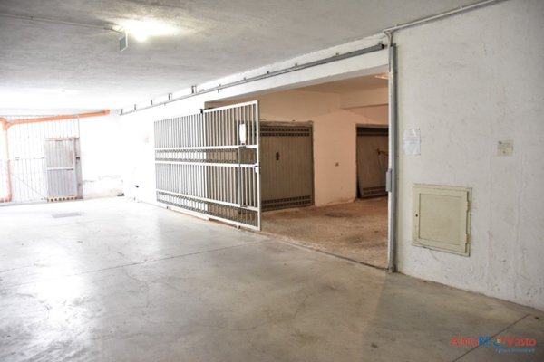 locale di sgombero in affitto a Vasto