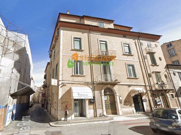 negozio in affitto a Campobasso