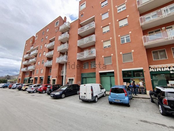 appartamento in affitto a Campobasso in zona Vazzieri
