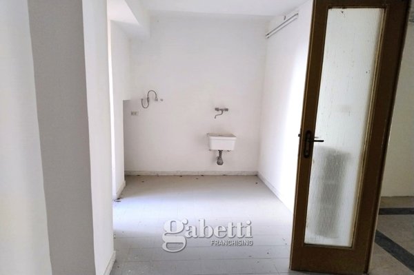 ufficio in affitto a Campobasso in zona Centro Città
