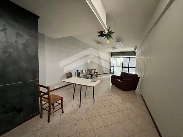 locale commerciale in affitto a Campobasso in zona Centro Città