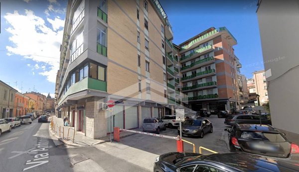 locale commerciale in affitto a Campobasso in zona Centro Città