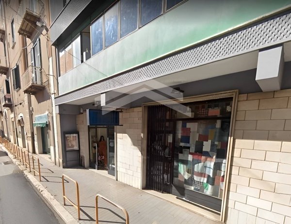 locale commerciale in affitto a Campobasso in zona Centro Città
