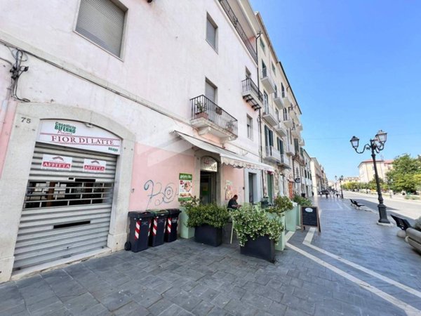 negozio in affitto a Campobasso