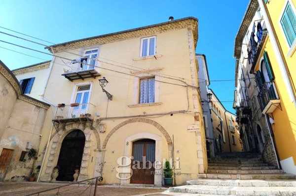 appartamento in affitto a Campobasso in zona Centro Città
