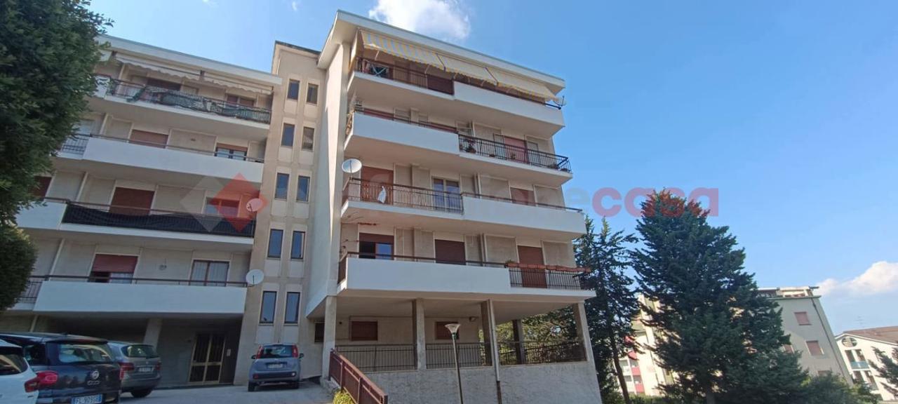 appartamento in affitto a Campobasso in zona Vazzieri