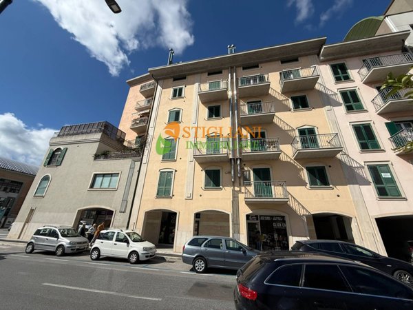 locale commerciale in affitto a Campobasso in zona Centro Città