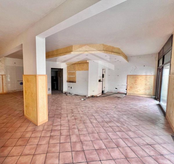 locale commerciale in affitto a Campobasso