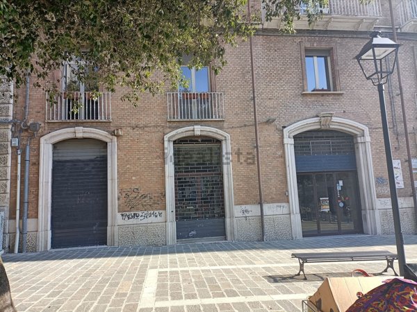 locale commerciale in affitto a Campobasso