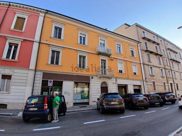locale commerciale in affitto a Campobasso in zona Centro Città