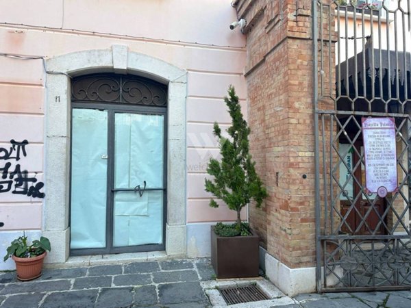 negozio in affitto a Campobasso