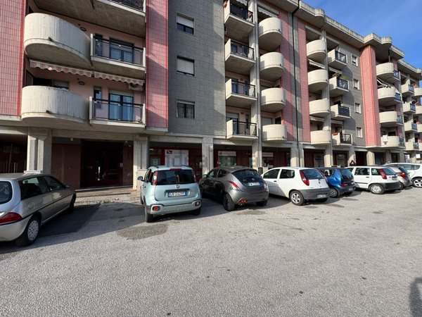 locale commerciale in affitto a Campobasso