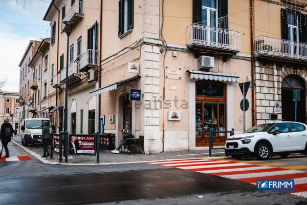 negozio in affitto a Campobasso in zona Centro Città