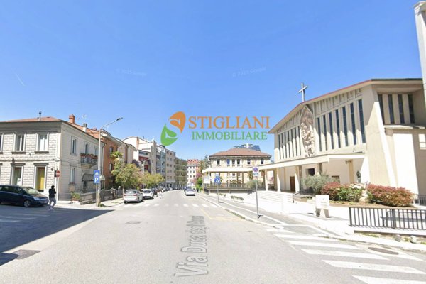 locale commerciale in affitto a Campobasso