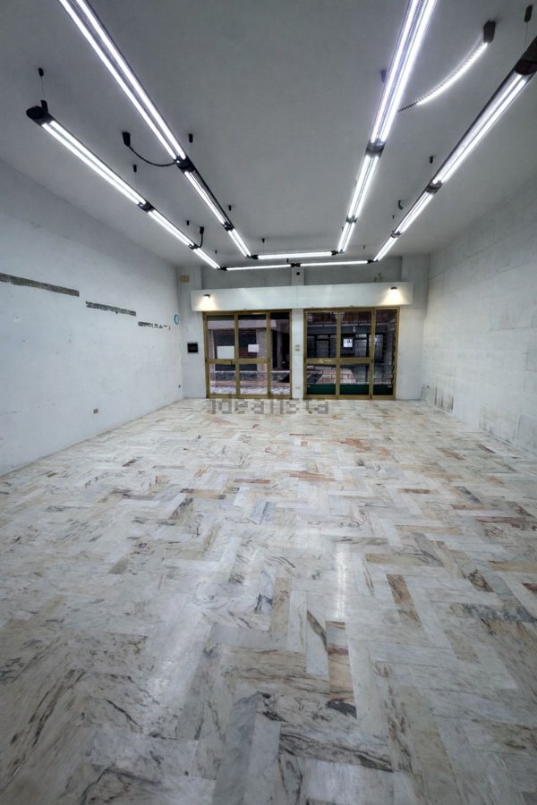 locale commerciale in affitto a Campobasso