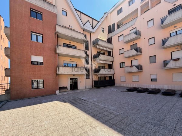 appartamento in affitto a Campobasso in zona Vazzieri