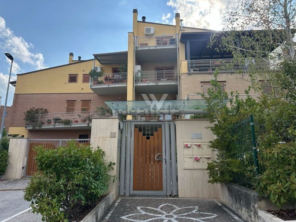 appartamento in affitto a Campobasso in zona Vazzieri