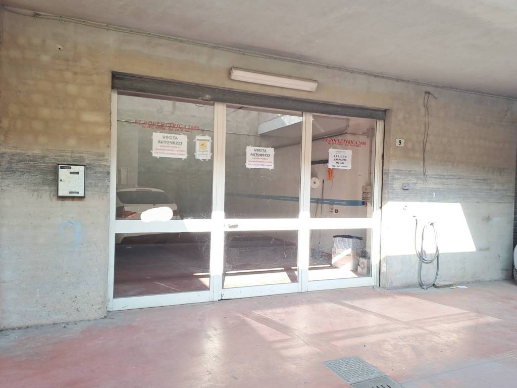 locale commerciale in affitto a Termoli