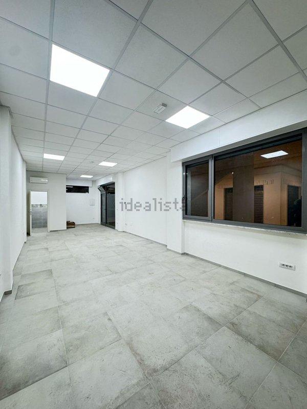 locale commerciale in affitto a Termoli