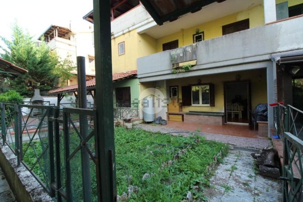 appartamento in affitto a Vinchiaturo