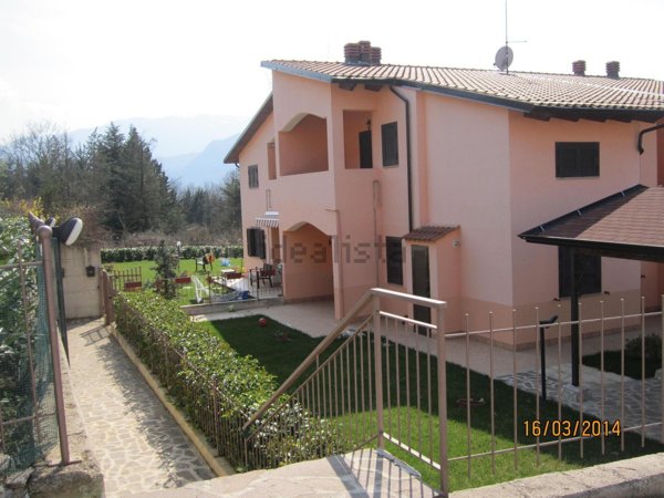 appartamento in affitto a Vinchiaturo