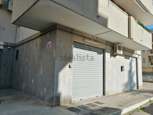locale commerciale in affitto a Carapelle