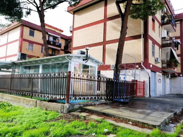 negozio in affitto a Carapelle