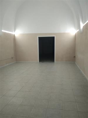 locale commerciale in affitto a Cerignola