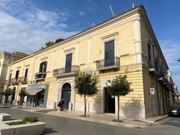 negozio in affitto a Cerignola in zona Centro Città