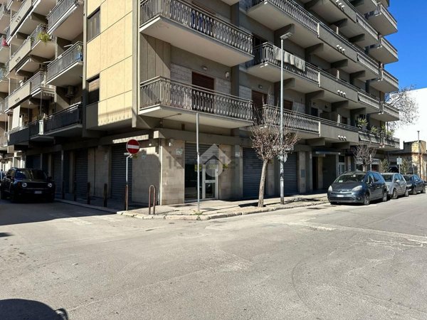 locale commerciale in affitto a Cerignola in zona Centro Città