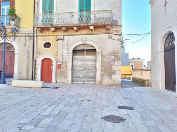negozio in affitto a Cerignola