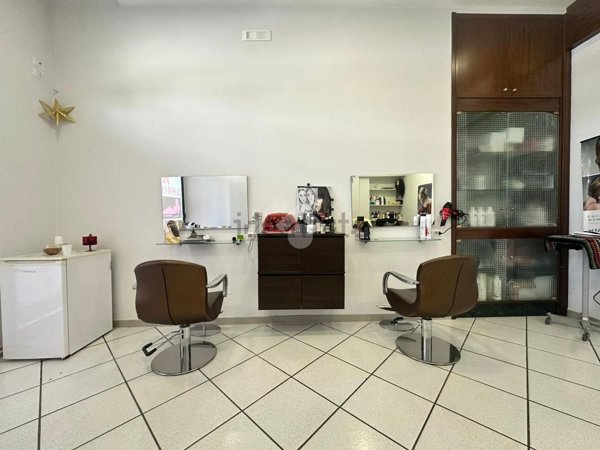 locale commerciale in affitto a Cerignola