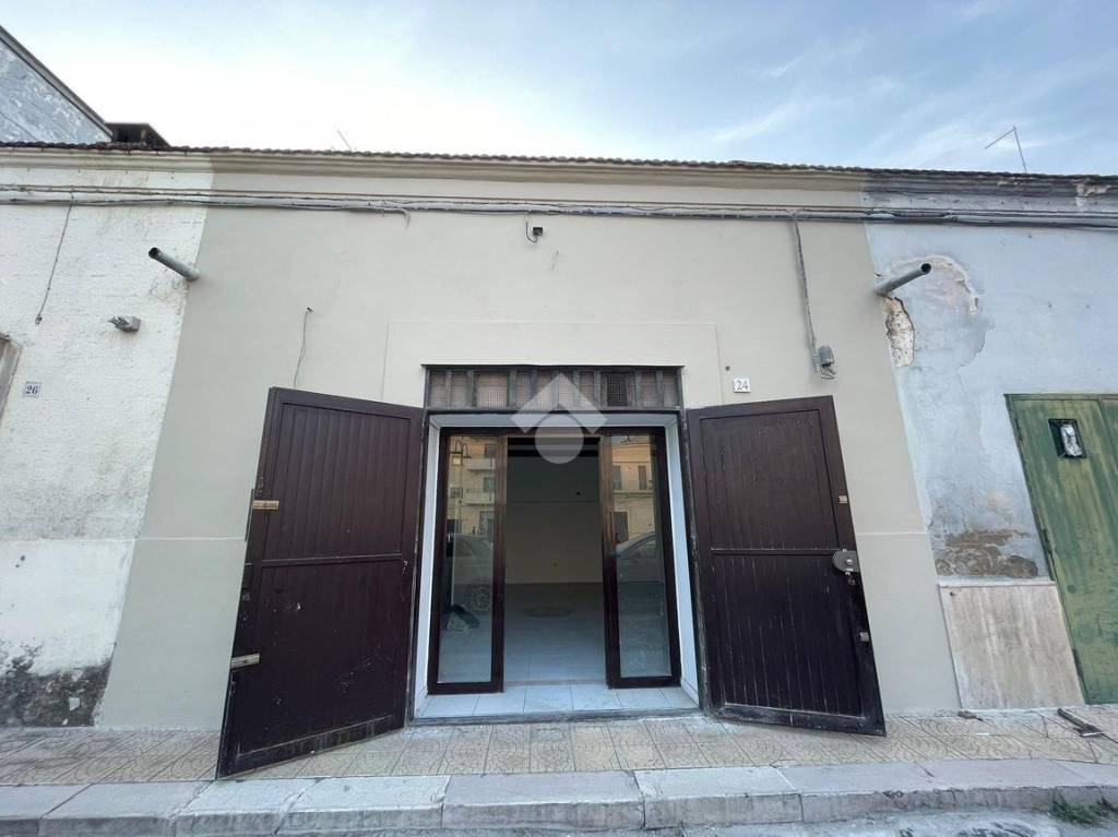 locale commerciale in affitto a Cerignola in zona Centro Città