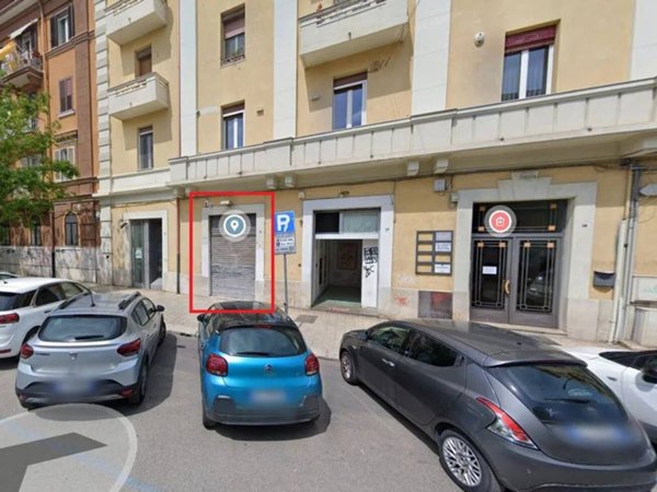 negozio in affitto a Foggia