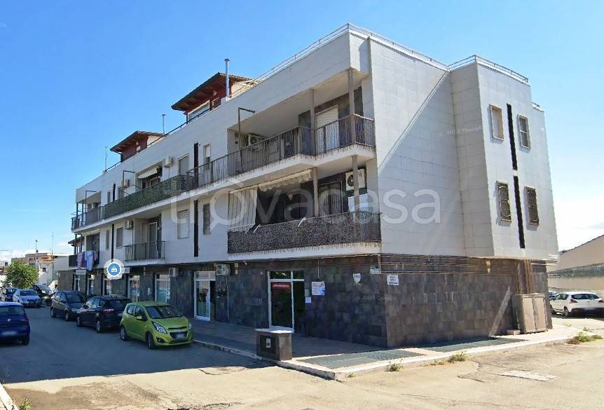 locale commerciale in affitto a Foggia in zona Villaggio Artigiani