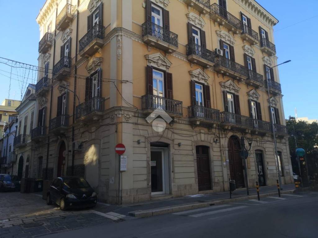negozio in affitto a Foggia in zona Centro Città