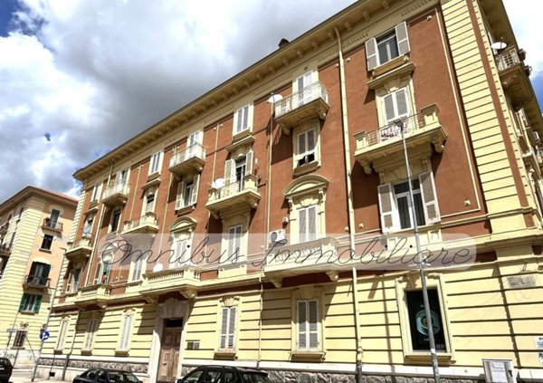 negozio in affitto a Foggia